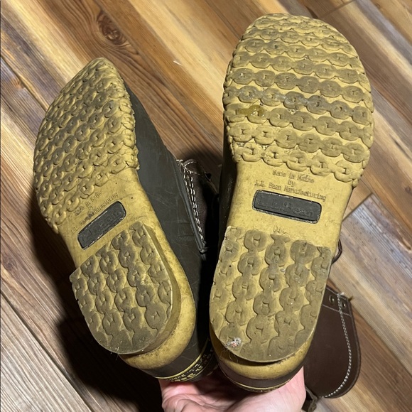 L.L. Bean Women's Bean Boots, 10" Shearling-Lined size 7 - Picture 10 of 11